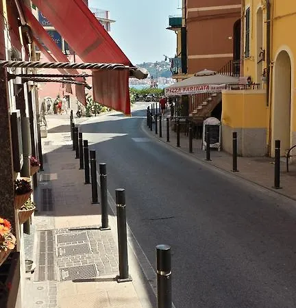 Pensión Del Sole Nero 3*