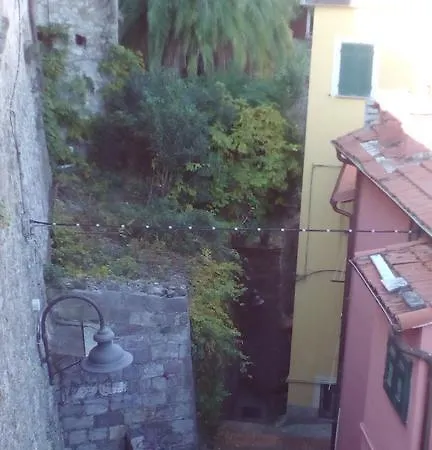 Del Sole Nero Guest house San Terenzo